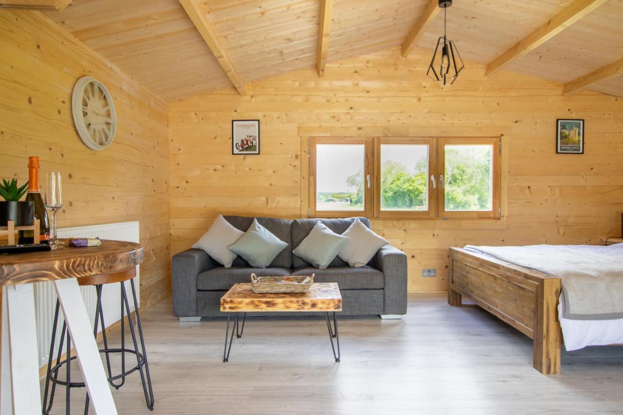 Choller Lake Lodges - Primrose Cabin With Private Hot Tub Arundel Eksteriør bilde